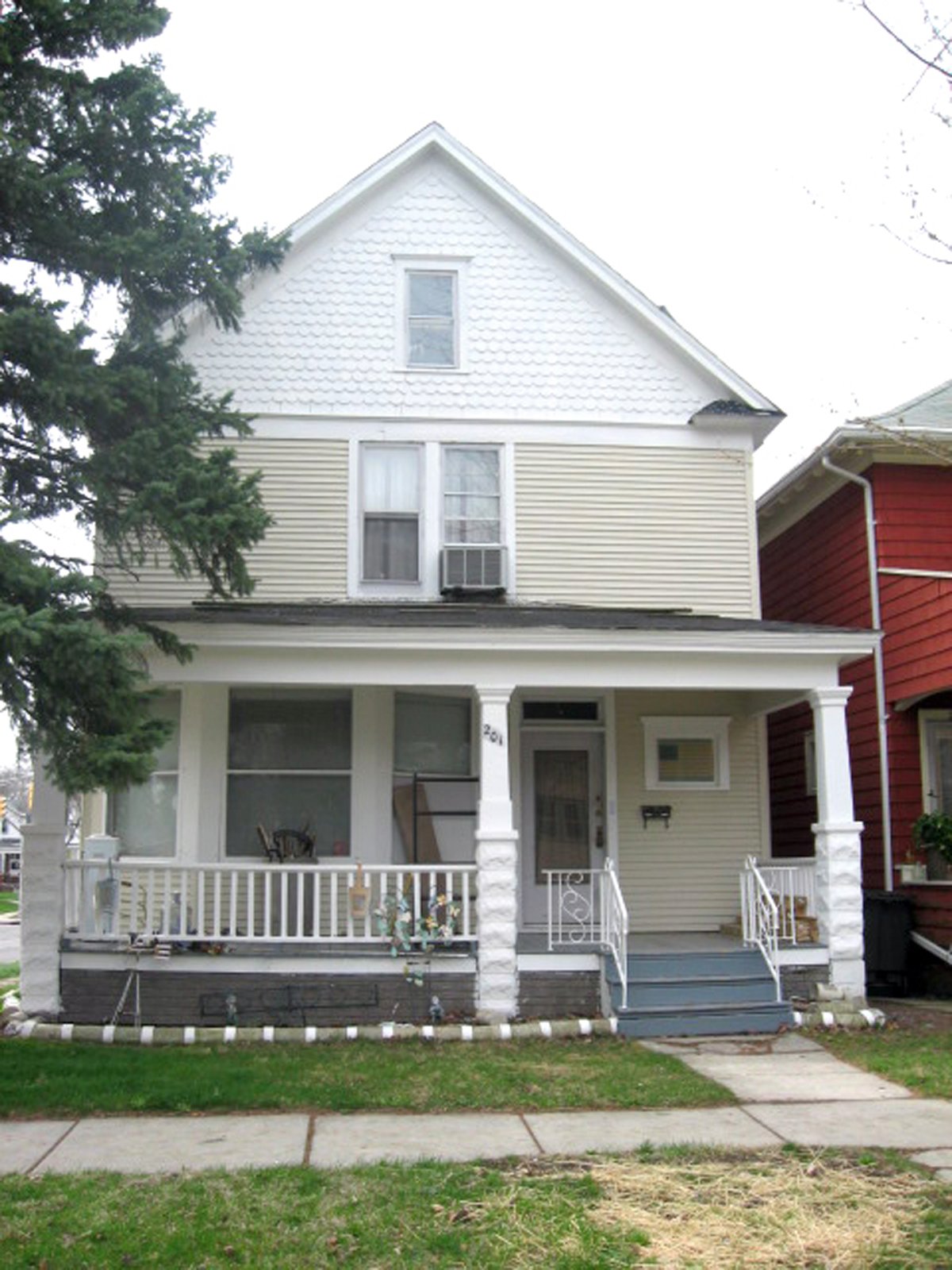 Property photo 2 - Estate Auction - Great Investment Opportunity